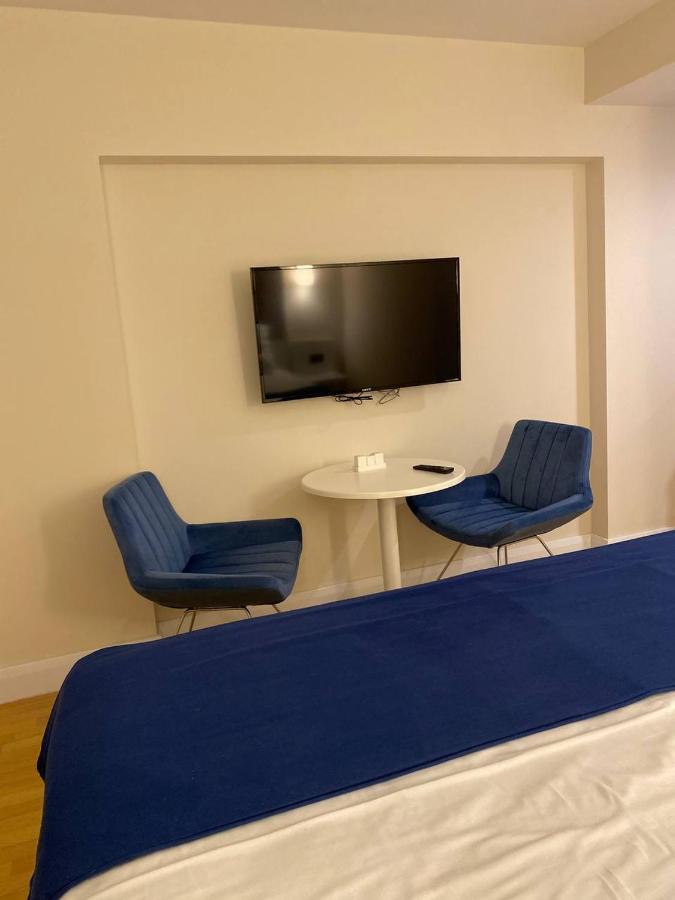Orbi City Luxury Studio Harbour And Sea View Batumi Esterno foto